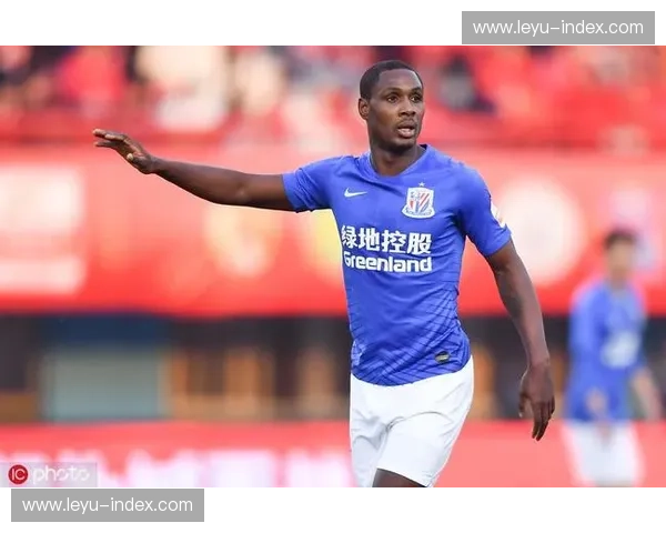 奥萨苏纳2-2比利亚雷亚尔，布迪米尔建功莫雷诺双响